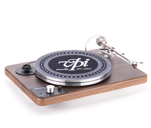 VPI Player turntable
